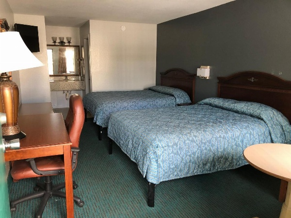 Riviera Motel image 3